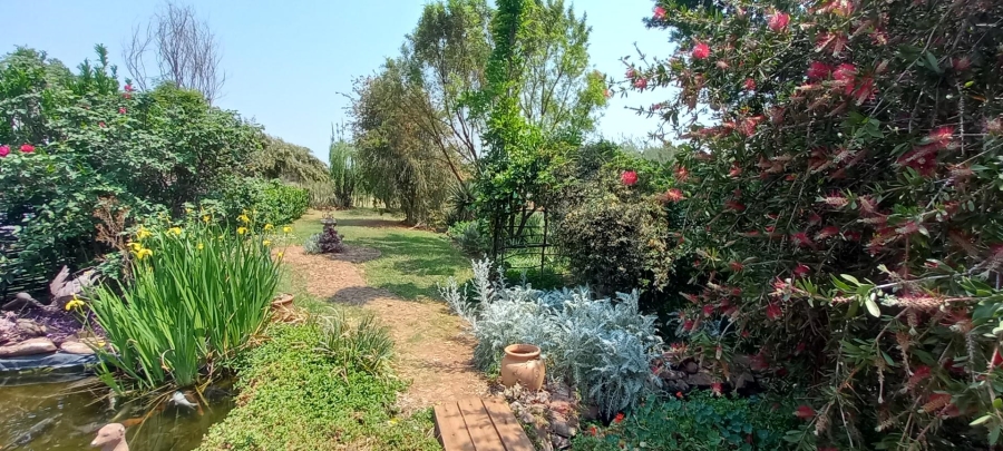 3 Bedroom Property for Sale in Rustenburg Rural North West